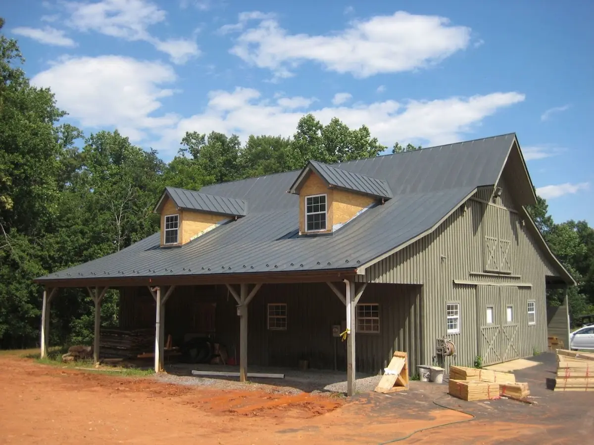 Expert Roof Leak Repair workmanship in Valley View Park